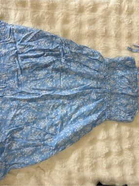 RSQ Light Blue Floral Midi Dress